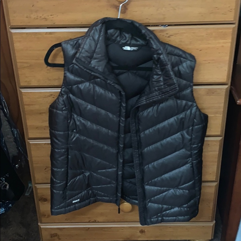 North Face Black Vest Size L
